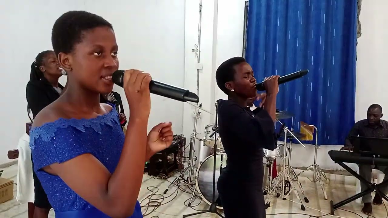 WORSHIP WITH REACH OUT CHOIR Sunday service service!!