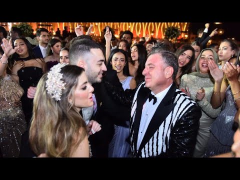 كلف ملايين وحضره كل نجوم العالم حفل زفاف بنت باسل سماقيه صاحب شركة قطونيل بسفح الأهرامات زفاف أسطوري