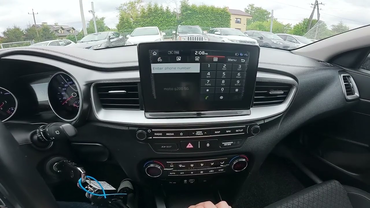 KIA Ceed III (2018 - agora) – Como fazer chamadas pelo sistema do carro