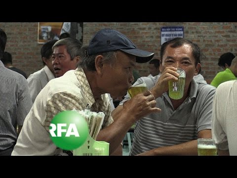 Beer-Goggles: Foreign Firms Eye Vietnam's State Brewers | Radio Free Asia (RFA)