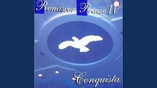 Video thumbnail of "Renascer Praise - Santo, Santo, Santo (Ao Vivo)"