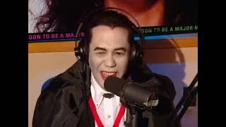 Howard Stern:Gilbert Gottfried as Dracula(1995)