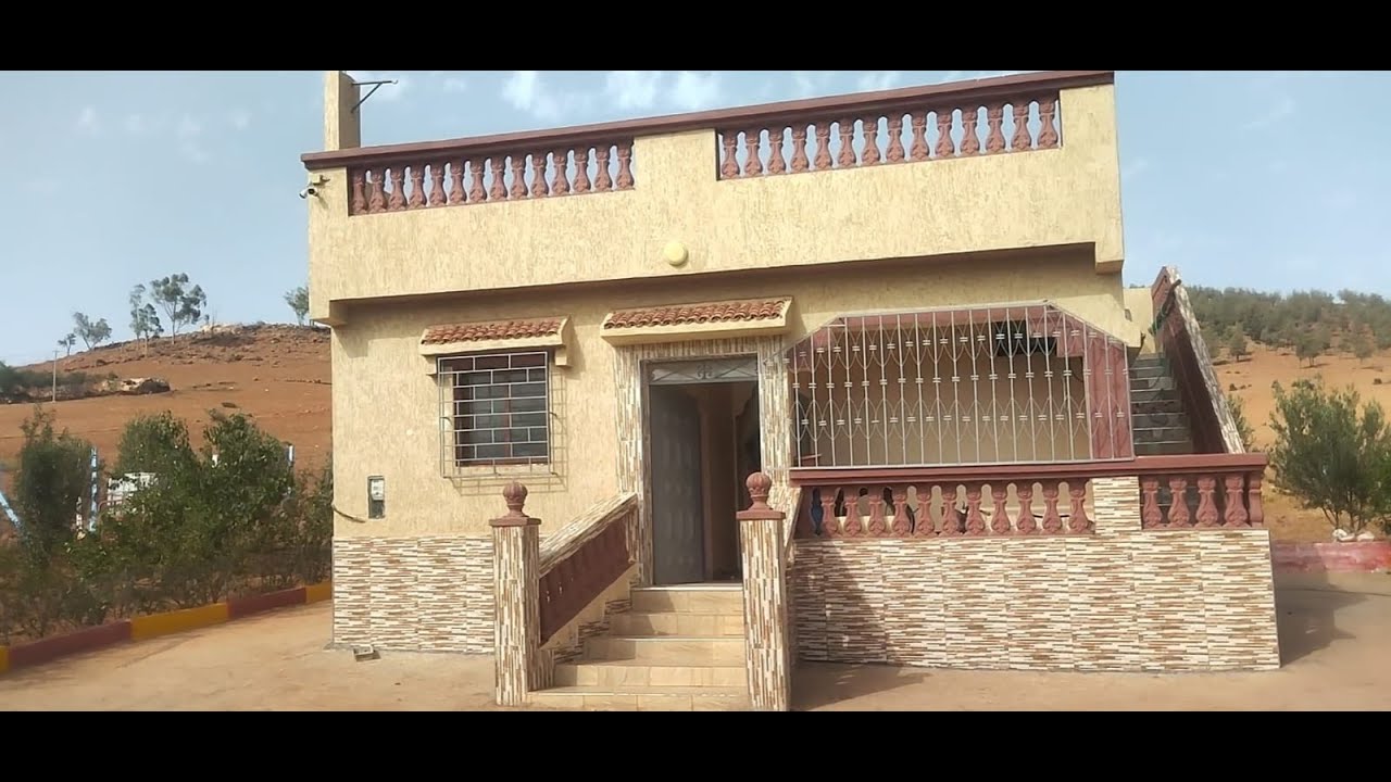 فيرمة للبيع روعة مساحتها هكتار نواحي الكارة بثمن هوتة 64 مليون فقط