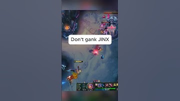 How Did Jinx Survive This Gank?