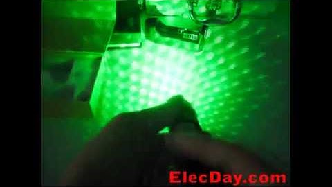 200MW Powerful 532nm Green Laser Pointer Pen Adjustable Focus With Star Cap L124