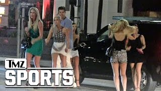 Kris Humphries: STRAIGHT PIMPIN' ... Clubbin' with 5 Chicks | TMZ Sports