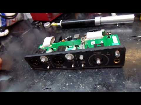 FOCUSRITE SCARLETT 2I2