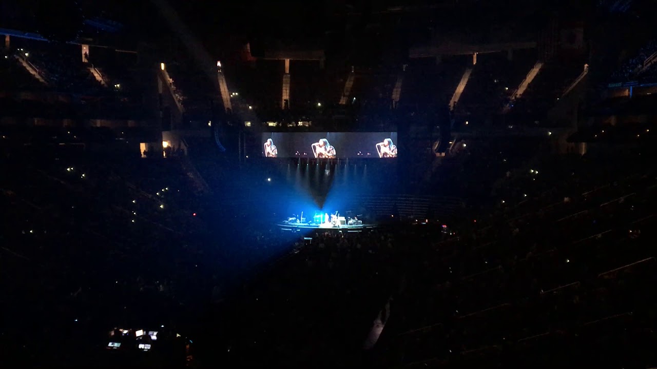Kacey Musgraves live in Houston at Toyota Center on 6/7/18 - YouTube