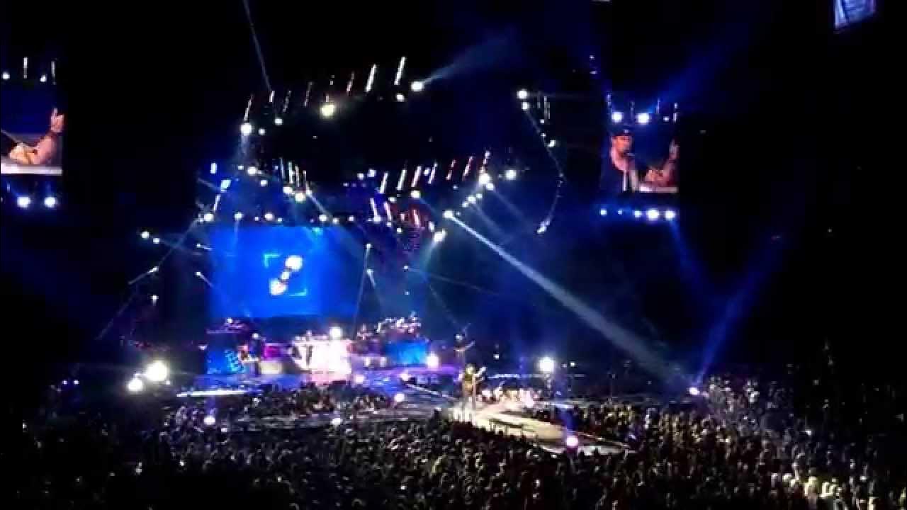 Girl you make my speakers go Boom Boom YouTube