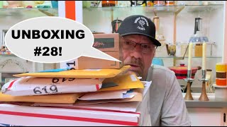 Unboxing Mystery Treasures #28 - What Will We Find Inside? screenshot 3