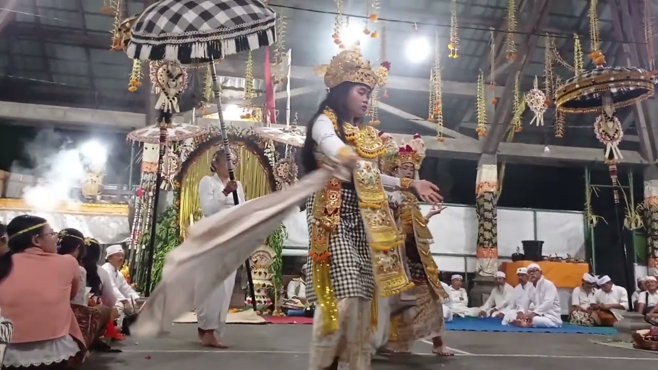 sanghyang dedari talepud gianyar