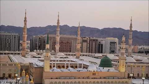 علي الحذيفي : قراءه نادره من سورة طه بالحرم النبوي عام 1404