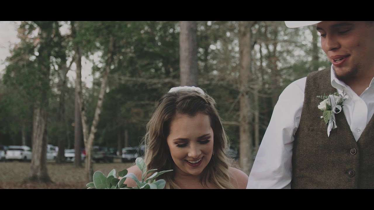 Bo + Bailar The Barn at Indian Springs in Kountze, Texas Wedding