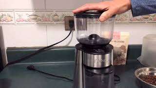 MOLEDOR DE CAFÉ INOX OSTER - Conde S.A.