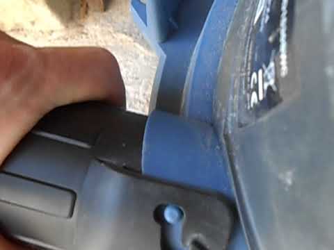 Video : comment mettre l'aspirateur Dexter en mode soufflerie?