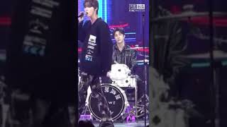 Onewehipharin Focus 200102 M Countdown