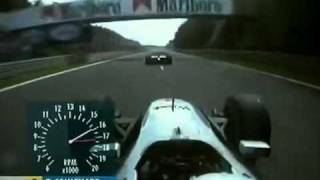 David Coulthard passes Jenson Button at Belgian GP 2000