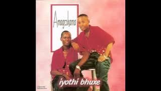 Amagcokama- Iyothi bhuxe