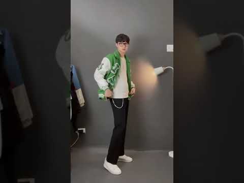 Video [ Có Video cận chất thật ] Áo khoác bóng chày LV xanh... - youtube