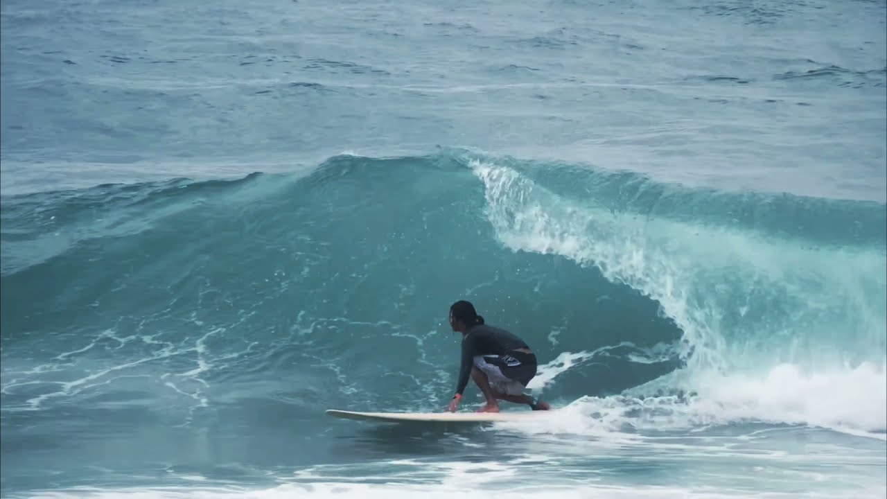 Surfer Life at Riyue Bay 🏄‍♀️ Wanning, Hainan, China