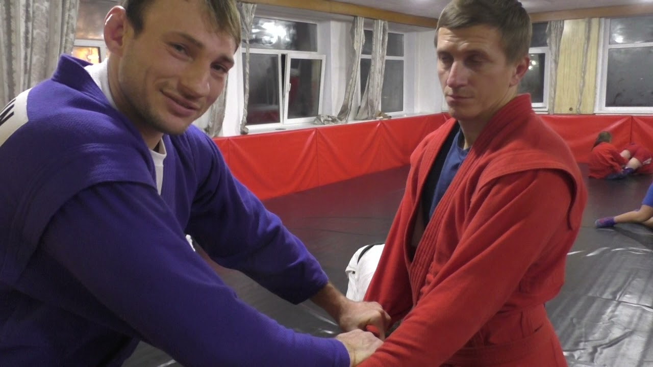 Сергей Кирюхин о первом броске в финальной схватке чемпионата Европы по самбо,с Тимофеем Емельяновым