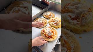 Famous Naan Roll Small Business #food #foodie #streetfood #foodblogger