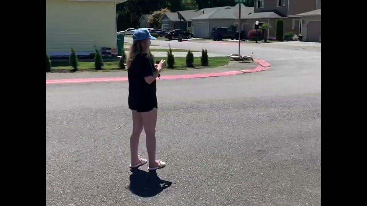 My Daughter Driving my Arrma typhon and Traxxas slash! @ DUBS RC ...