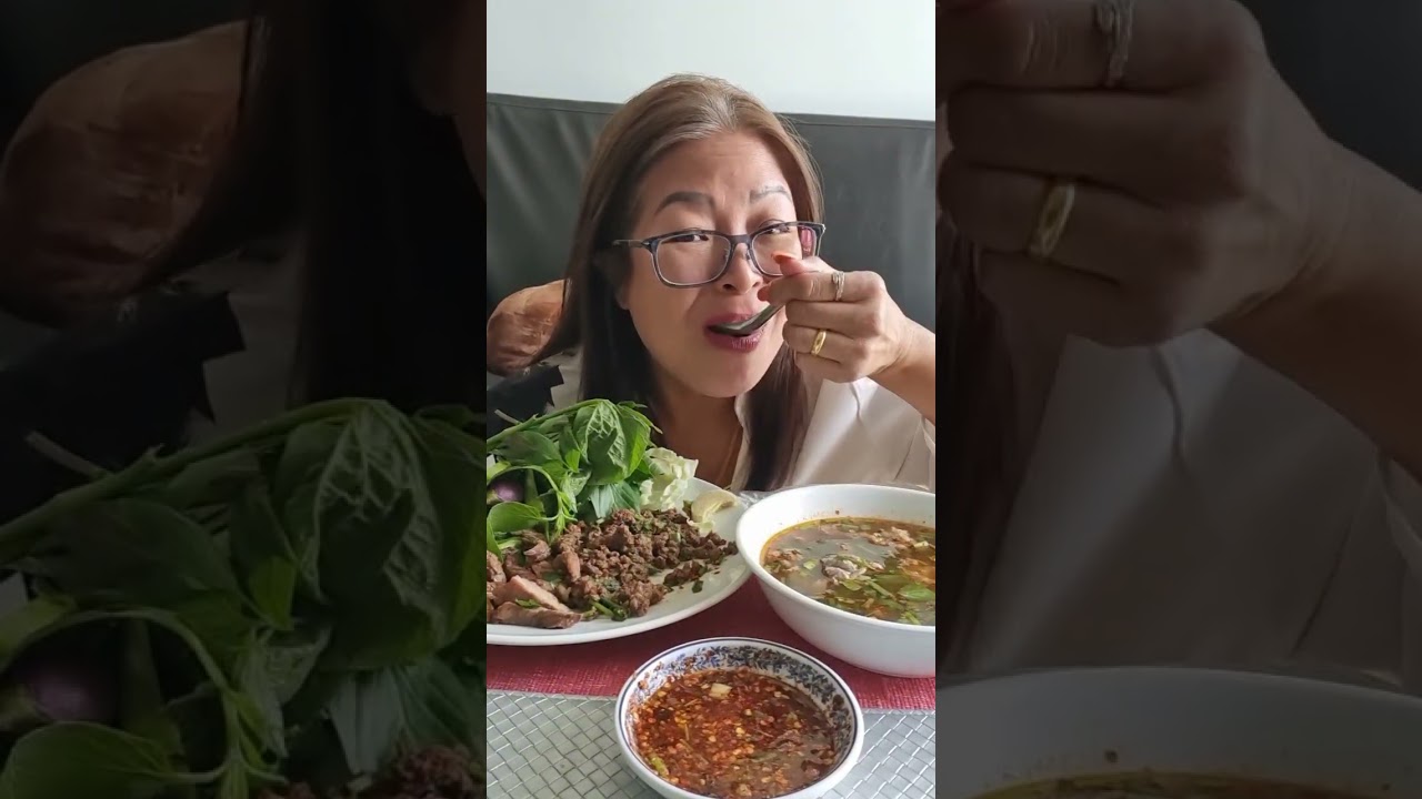 ก้อยขมต้มแซบเนื้อย่างแซบหลายจ้า😋😋