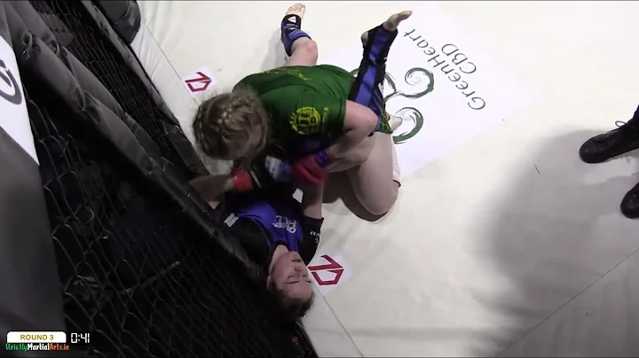 Leah Bennett vs Rachel McGuigan - Cage Legacy 14