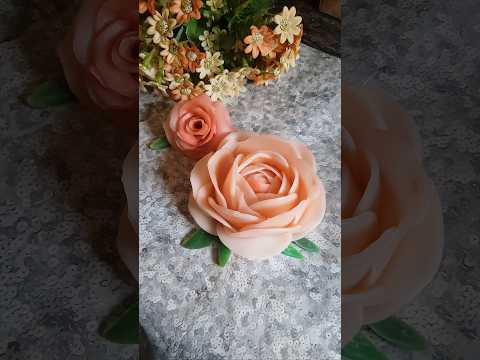 شمعة الوردة البلدي بدون قالب سيلكون       