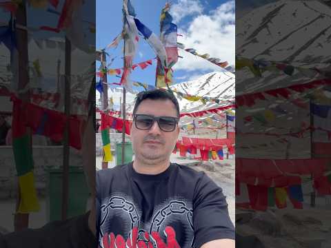 Dekhlo baraf😝😝 #shorts #spitivalley #viralvideo #trending #youtubeshorts