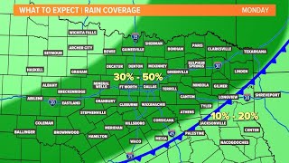 LIVE RADAR: Rain and lightning moves through DFW
