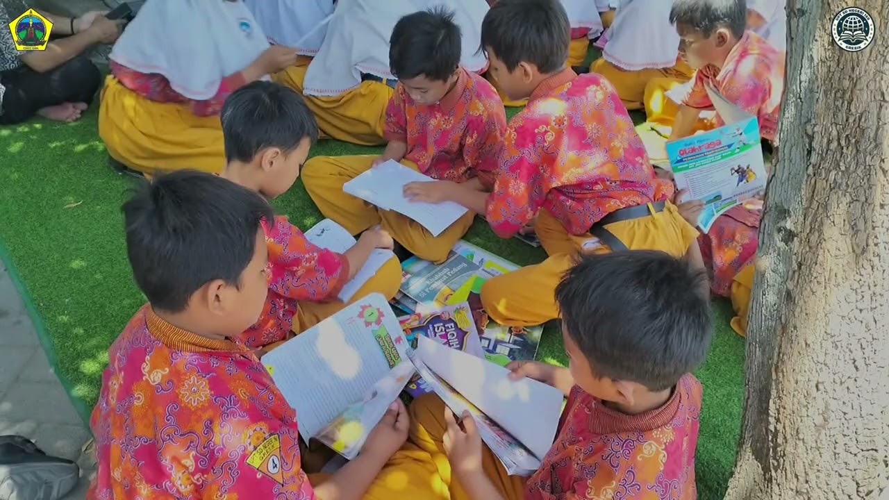 Pembiasaan Setiap Pagi Di UPT SD Negeri 160 Gresik 