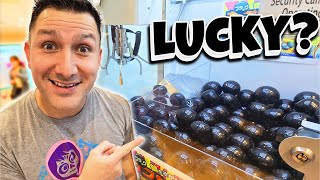 Lucky Mystery Black Ball Claw Machine!