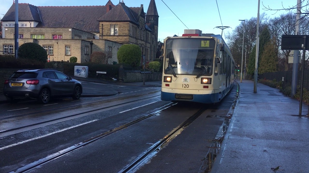 Stagecoach Supertram 120 heads along Middlewood Road with a Yellow