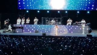 Anita baker at the staples center performing “Angel”