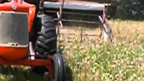 Allis Chalmers D-17 Series II & 60A All-Crop Harvester