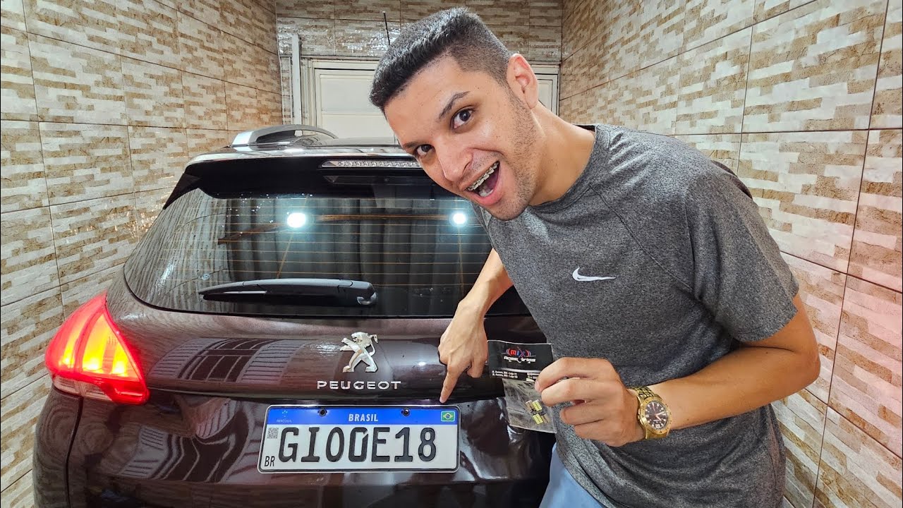 Como trocar lâmpada da placa do Peugeot 2008. Comprei de Led 🤩