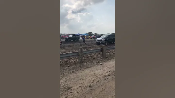 Ricardo Cisneros on his way to WINNING Dirt Drags ...