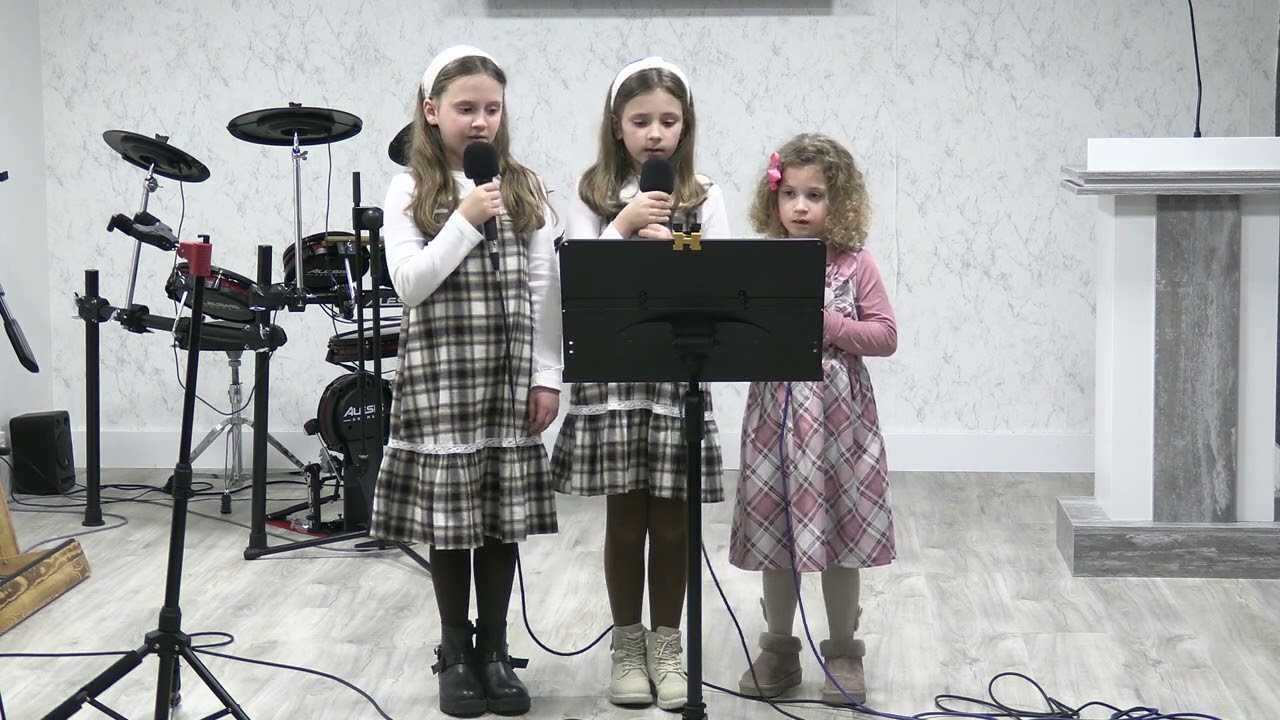 Surorile Feier - Fii slavit si adorat Doamne Sfant