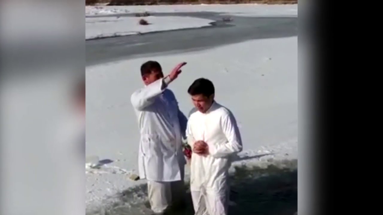 песня верую услышат камни у прибоя