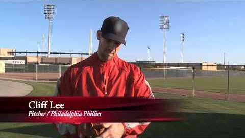 How the Rawlings Pro Advisory Staff break in their gloves