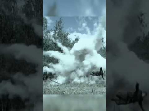 Василий взрывает солдата вместе с немцами #shorts #вов #1942 #фильмы #сериал
