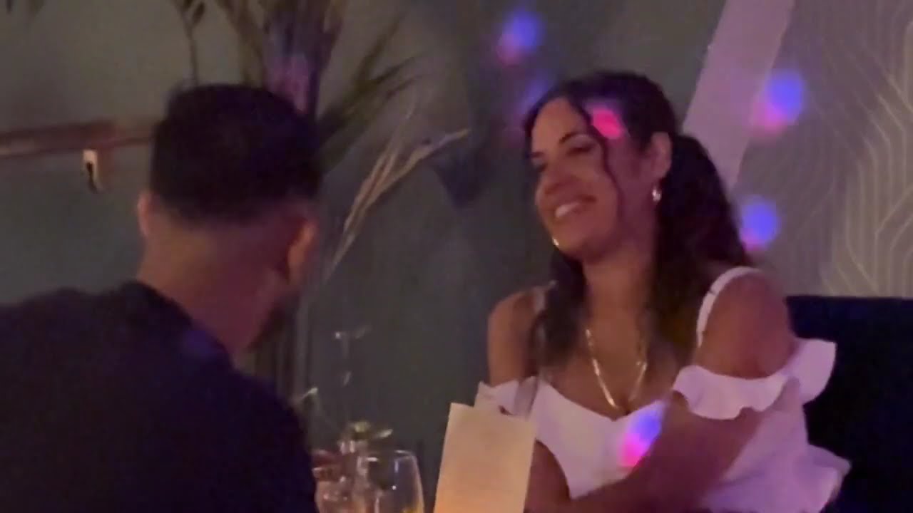 Meet Singles at Lovejoys - Speed Dating by PlentyofParties.com