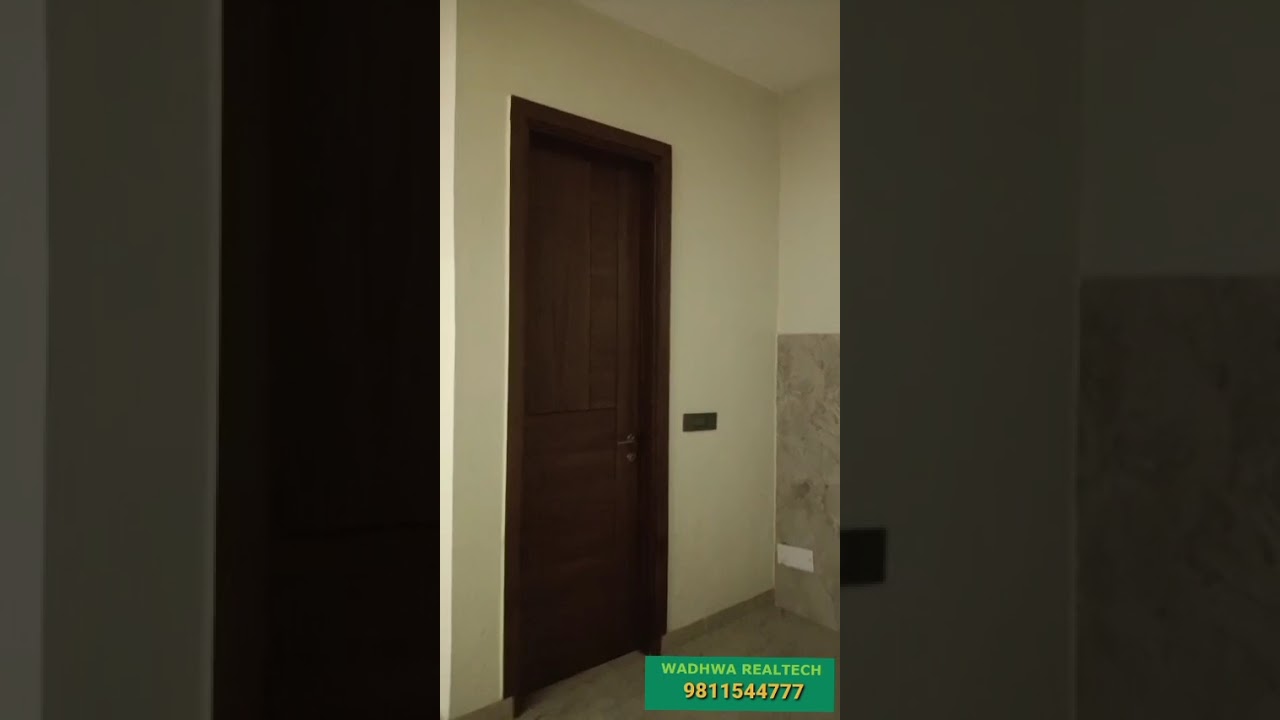 BASEMENT FOR SALE 258 yds. Corner @ Jungpura Extn. 9811544777. 