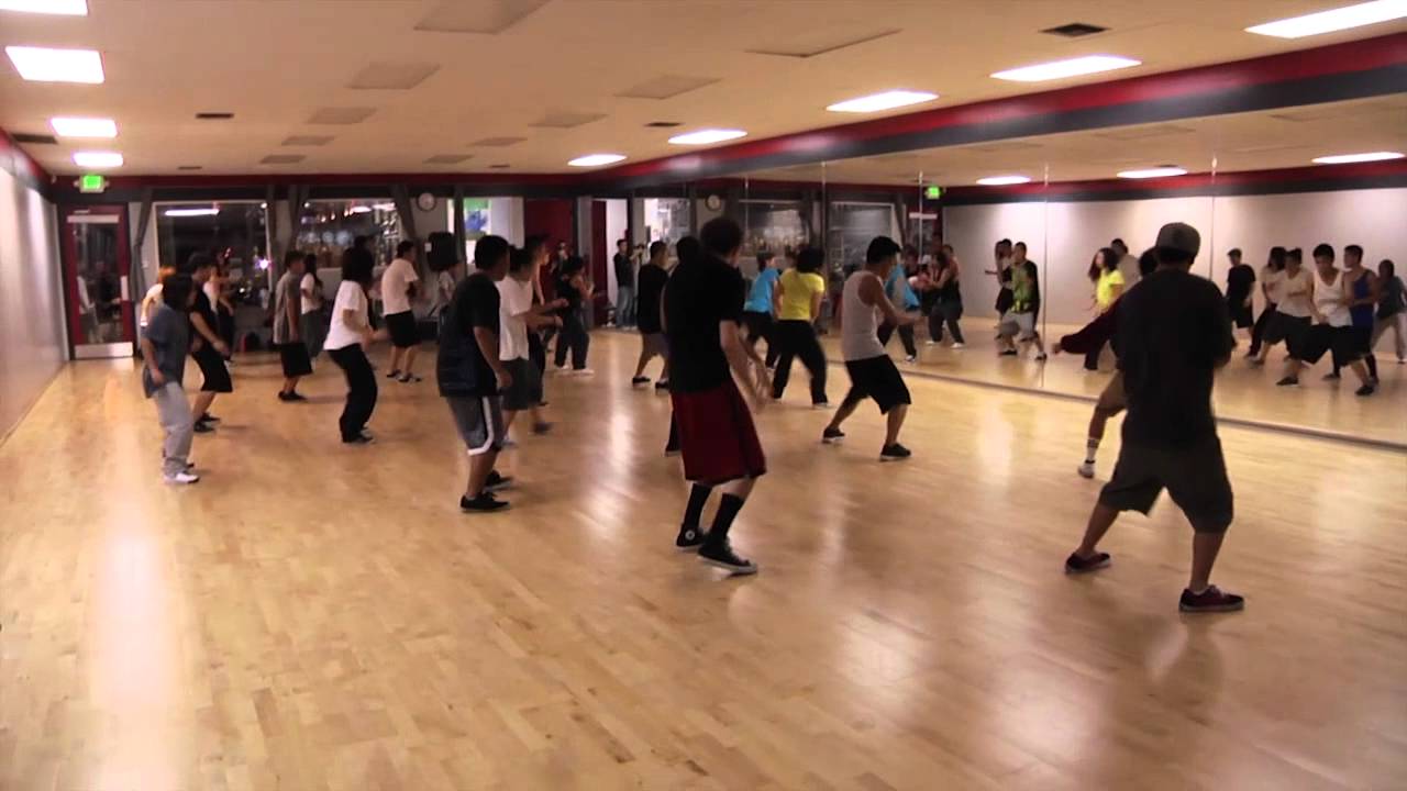 Frenemies September Workshop w/ Mari Martin (Erykah Badu - Didn't Cha Know)