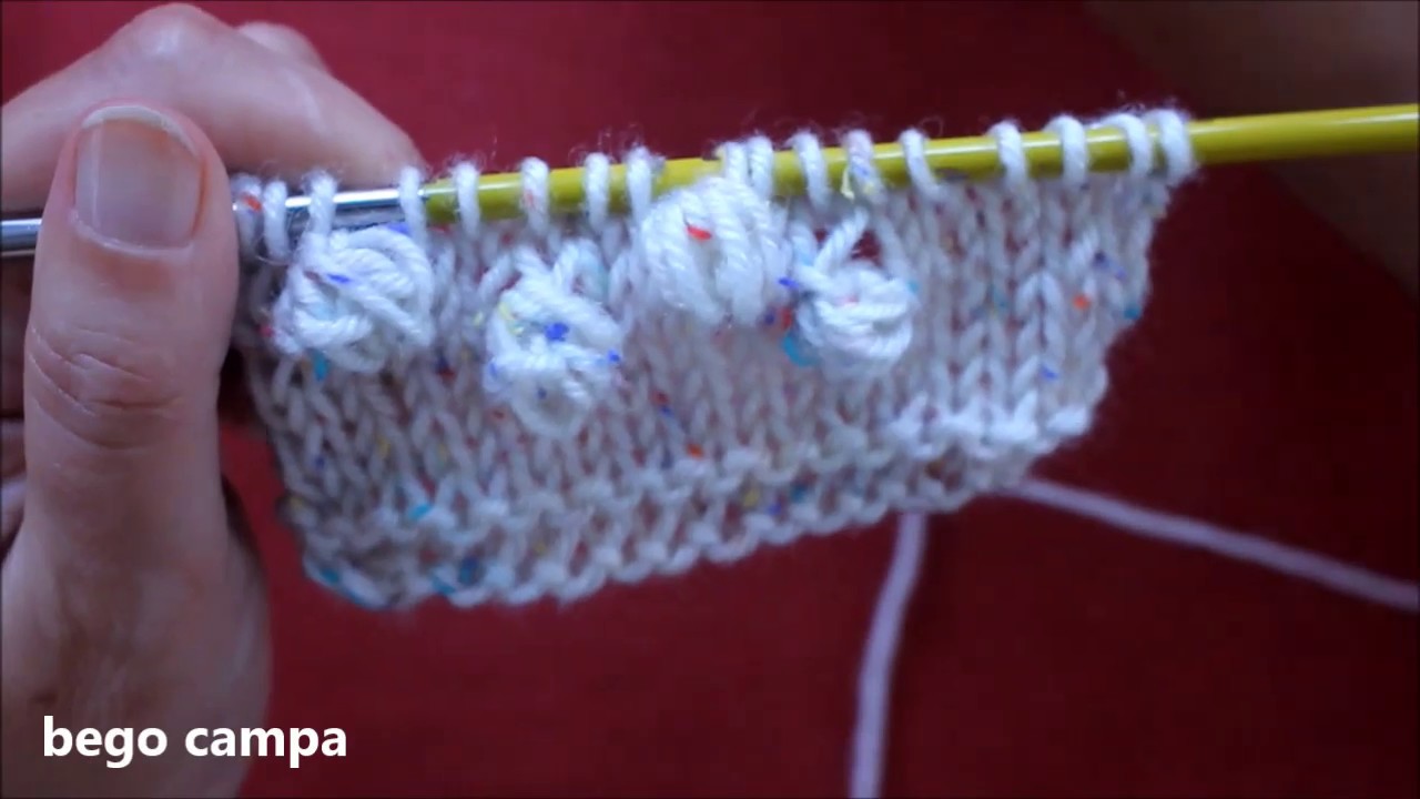 Bodoques en dos agujas hechos con ganchillo