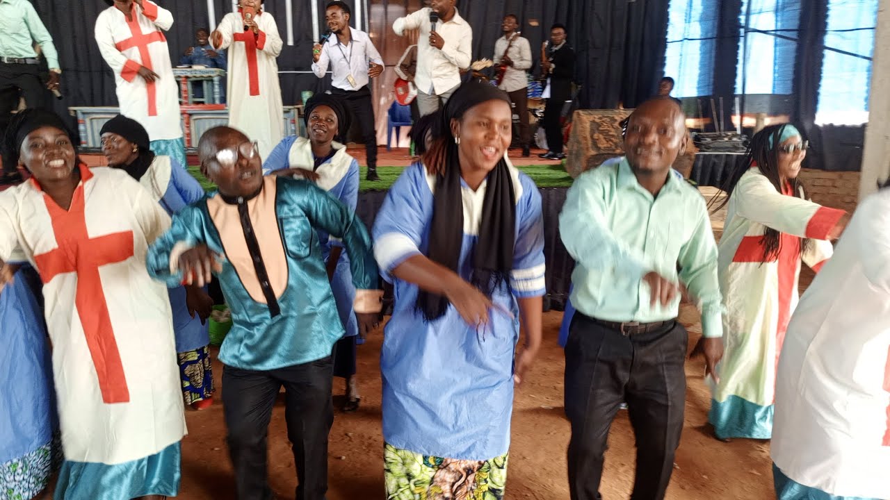ANAWEZA  | Ushirika Choir CBCA TAMENDE BENI | Live performance à CBCA PAKANZA OICHA