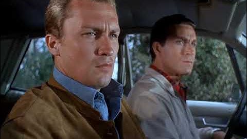 The Invaders   1X04   The Leeches