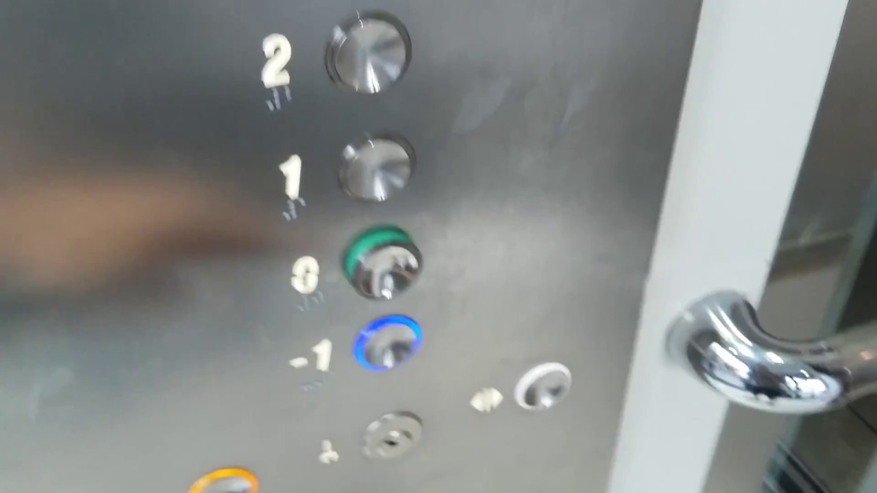 2x very nice otis gen2 traction elevators @ Beaugrenelle mall, Paris, France